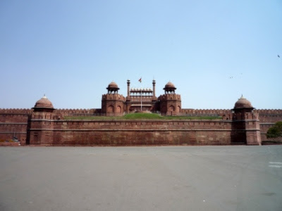 palace of the Mughal Emperors, red fort, new delhi