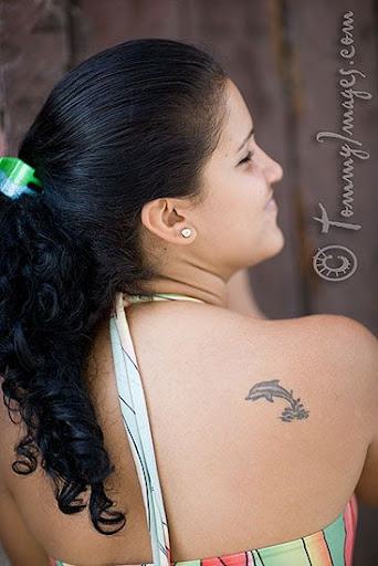 Sexy women with her temporary tattoo design 3746238764.jpg