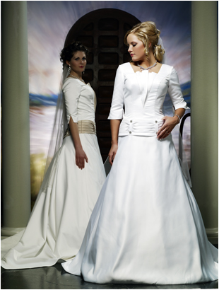 9004 Modest Bridal Wedding Gown