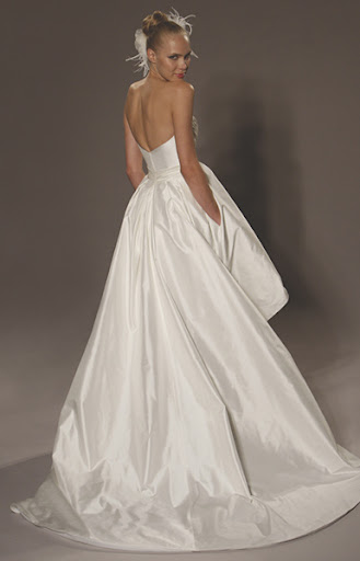 Romona Keveza L190 Wedding Gown Ideas