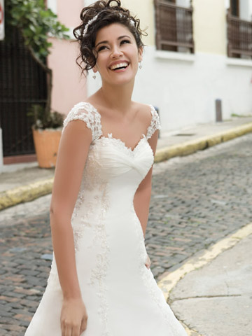 white bridal gown, cap sleeve