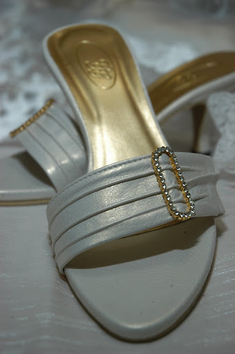 brides-shoes