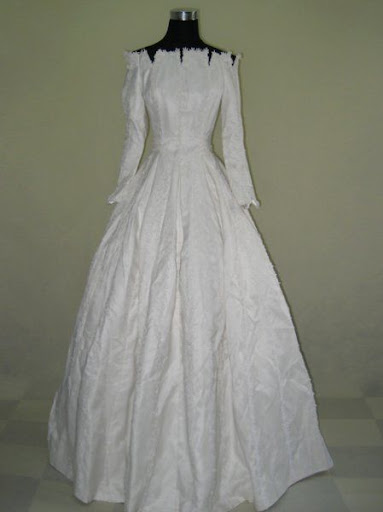 vintage-bridal-gown-wedding-dress