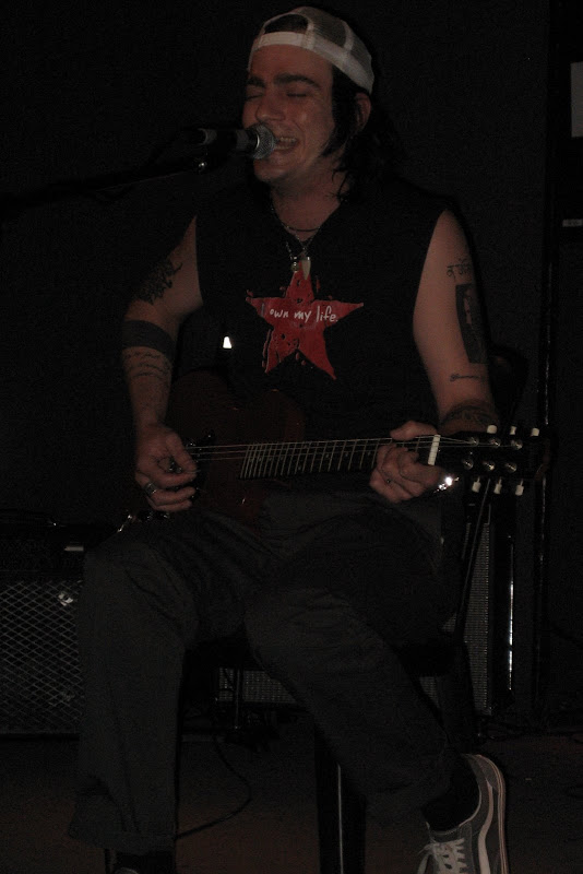 Adam Gontier (Three Days Grace) Adam Gontier (Three Days Grace)