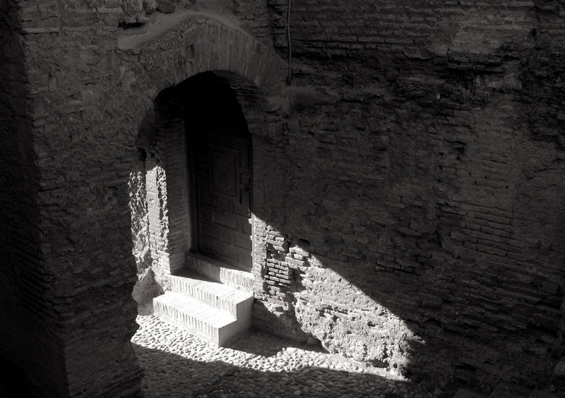 alcazaba doorway; click for previous post