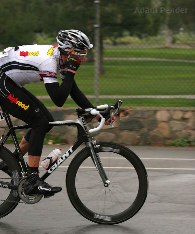 IMAGE: http://lh3.google.com/adampender/R8JlLTYfNzI/AAAAAAAAAHk/A3C_oMChZk8/IMG_3181_clr.jpg?imgmax=800