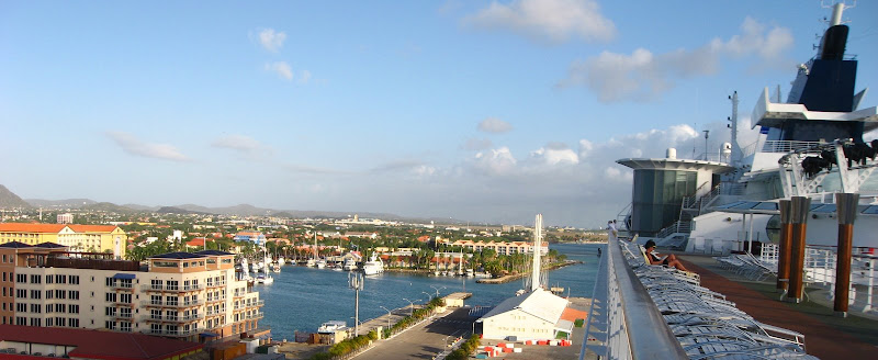 Our ship and Aruba Landscape