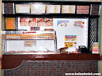 Reproduction miniature du comptoir &agrave; pizzas du Salvatore de L&eacute;vis.