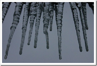800px-Melting_Icicle_Structure