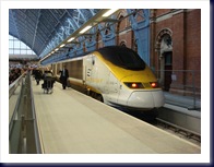800px-Eurostar_at_St_Pancras_railway_station