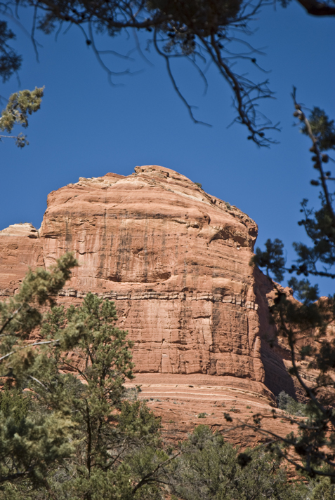DSC_0065 munds hike red rocks bracketed by juniper en az.jpg