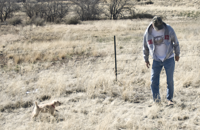 DSC_0160 car break and cody running to where dave is at en az.jpg