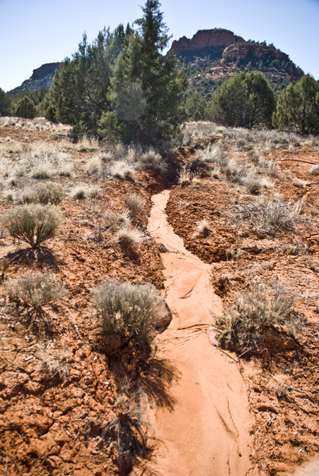 DSC_0019 dry stream run off en az.jpg