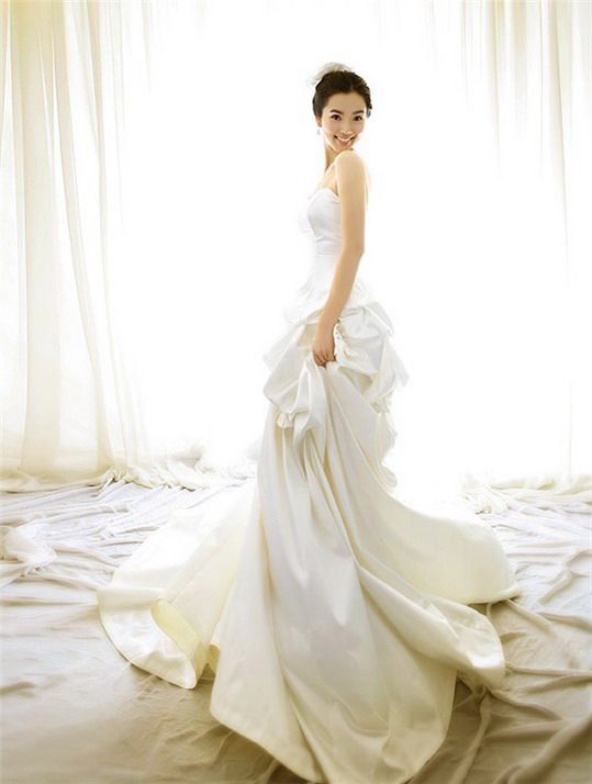 Bae Soul Gie Wedding Bridal Gown For Bride
