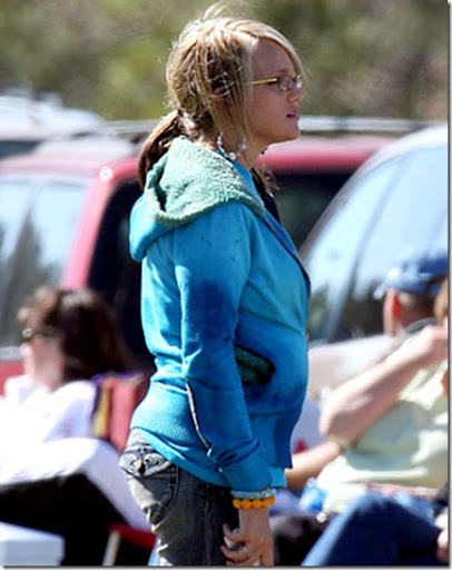 Pregnant Teen Jamie Lynn Spears baby bump photo picture