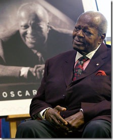 Canadian jazz great Oscar Peterson picture