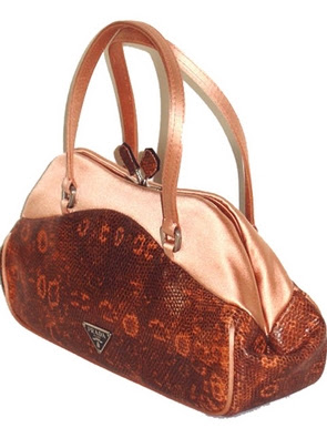 prada handtas