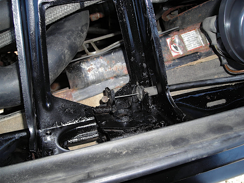 hood wont pop VW Vortex Volkswagen Forum