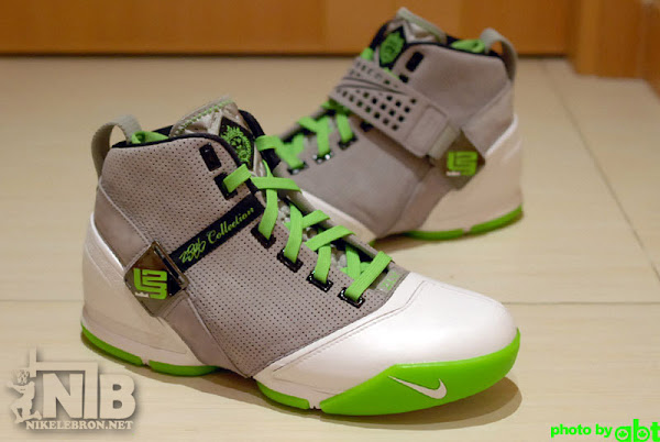 Zoom LeBron V 8220DUNKMAN8221 First Detailed Look