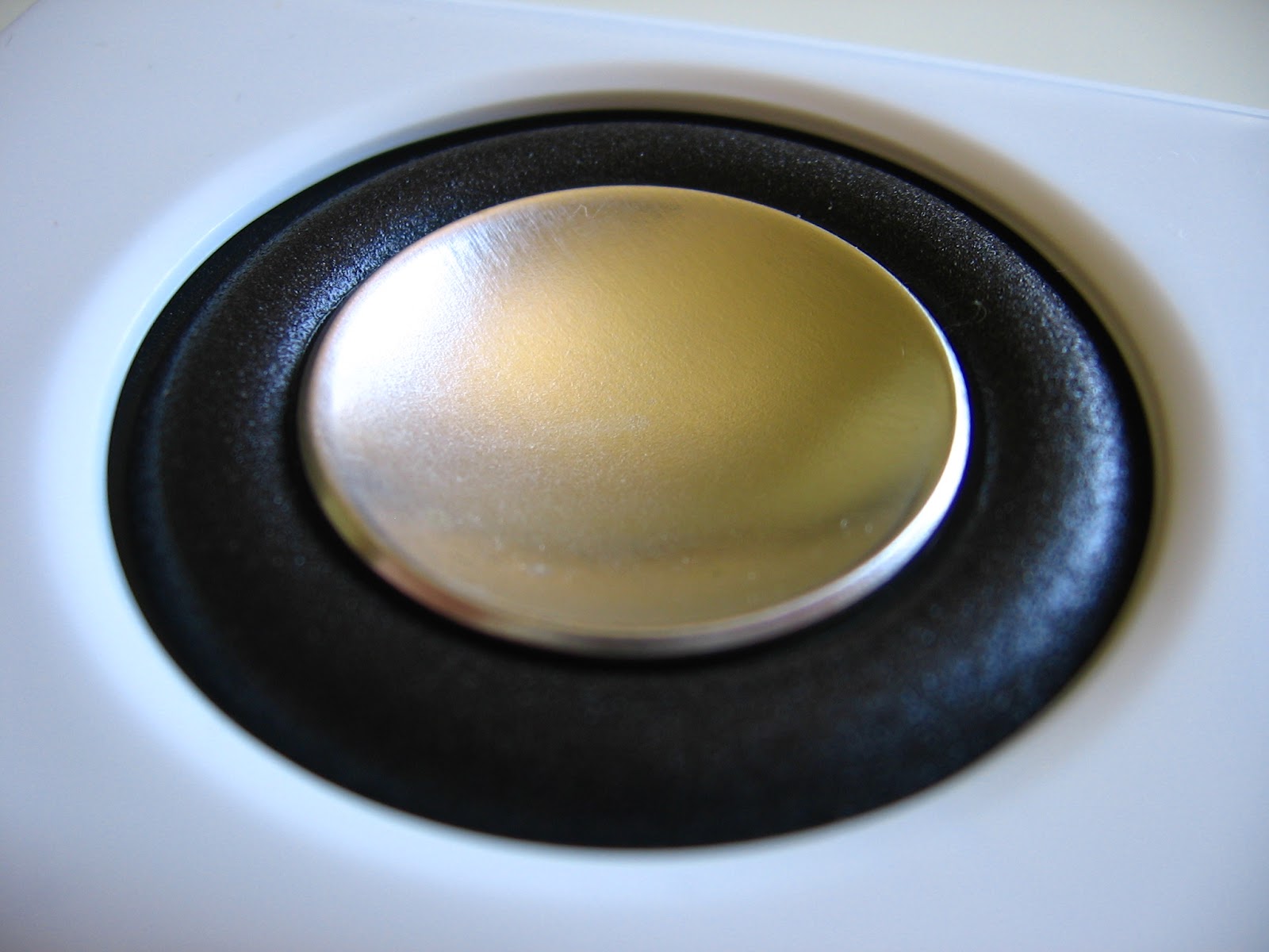 [20080310_edifier_mp230_10.jpg]