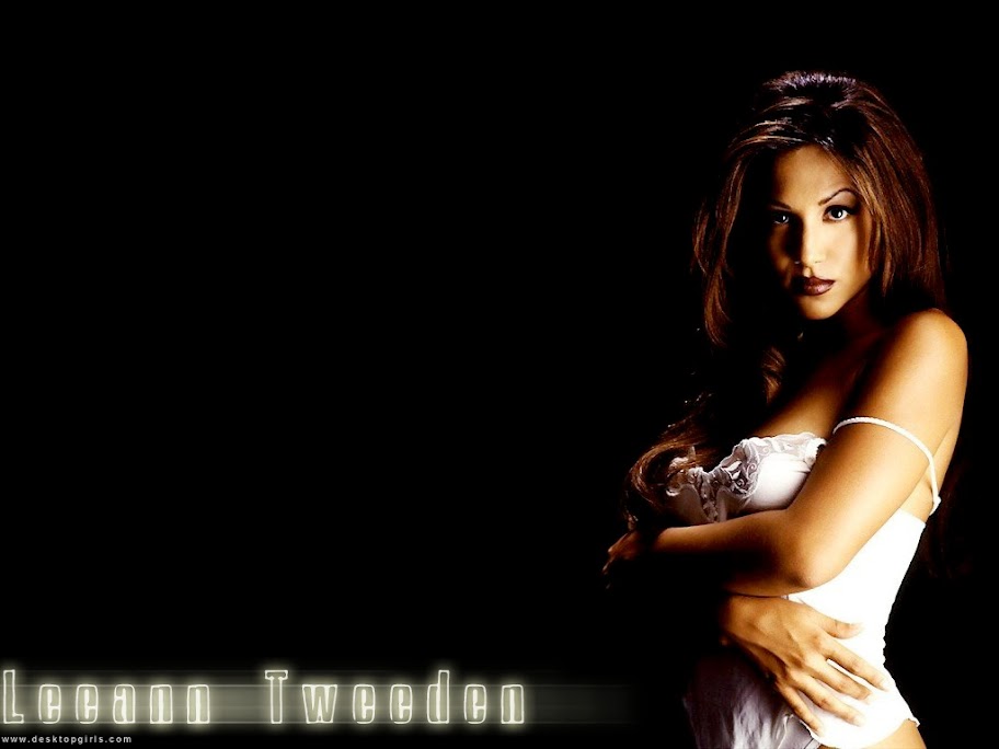 sexy girl 339BDFCB580E11D4855500062950B7A0.jpg SexGirl - AHotGirl.blogspot.com sexy bikini girl photo gallery