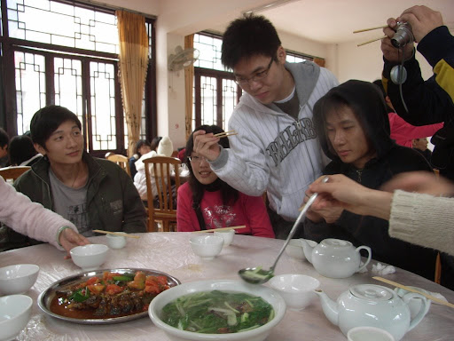 掠夺粮食