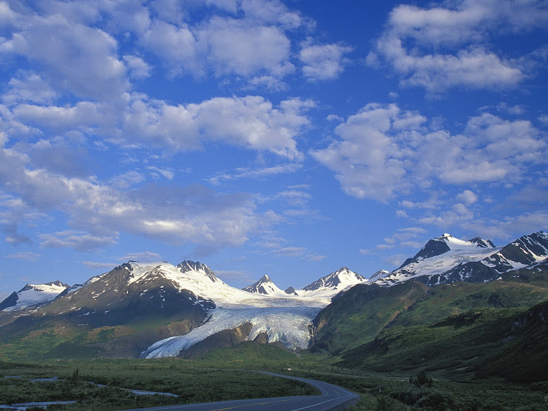Beautiful wallpaper Richardson Highway and Worthington Glacier, Valdez, Alaska.jpg WallpaperBeautiful -  http://henku.info