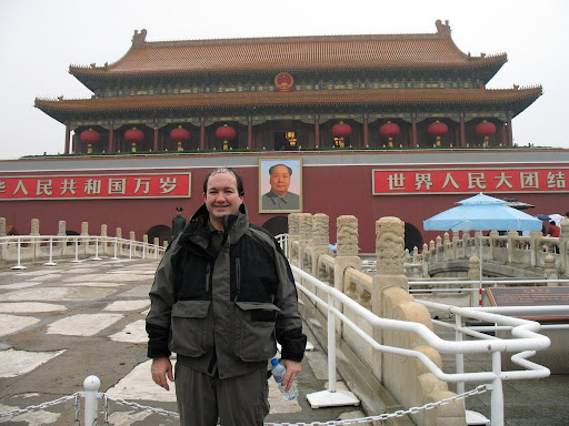 Scott in front of Forbidden City