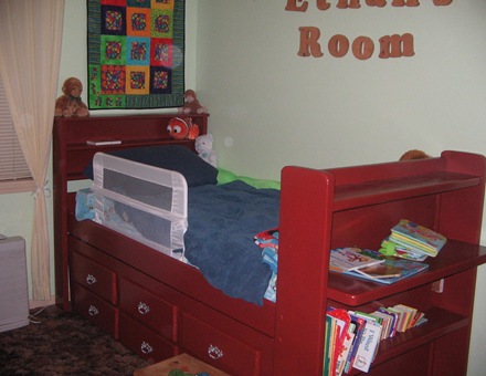 ethans new bed 029