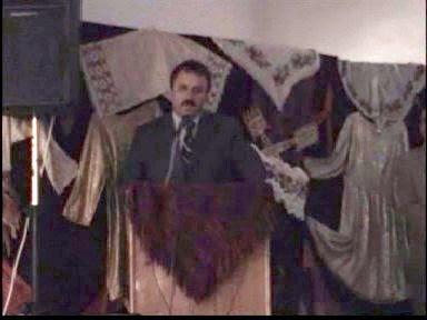 Program�m�z �ncesi giri� konu�mas� yapan de�erli M�d�r�m�z Ahmet AK�E