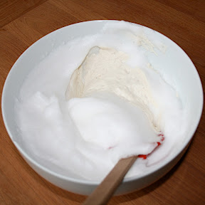 Chantilly de yaourt au soja en préparation