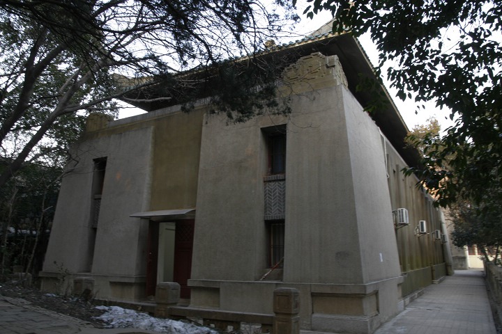 武汉大学