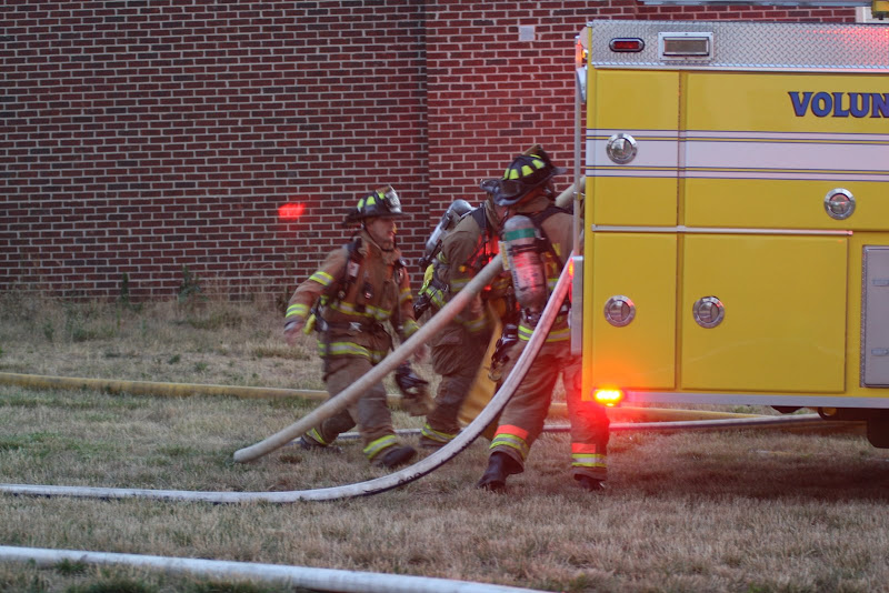 IMAGE: http://lh3.google.com/tim.duckworth/Rojp-4eP3zI/AAAAAAAAEmQ/ToPcSyzBgUM/s800/IMG_2301.JPG