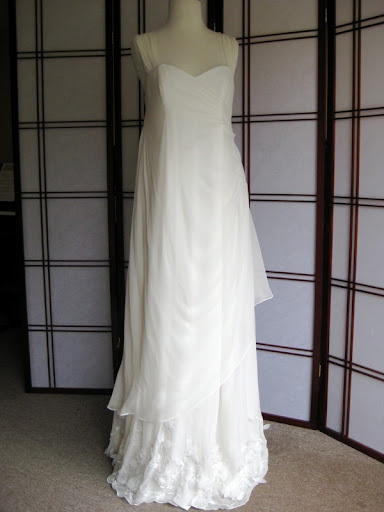 simple_bridal_gown