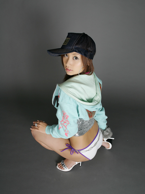 AHotGirl.blogspot.com hot best naked adult sexy cute asian japan china korea bikini actress girl model babe beauty photo gallery - 2161031_1175751316.jpg