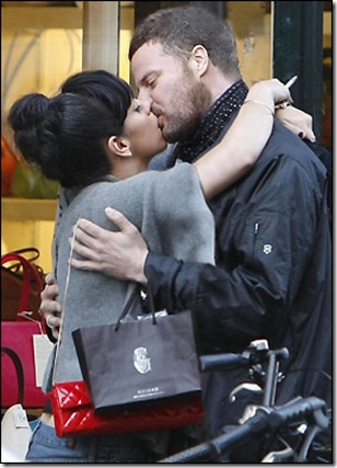 Lily Allen Pregnant with boyfriend ED Simons' child