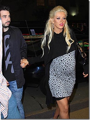 christina aguilera and son