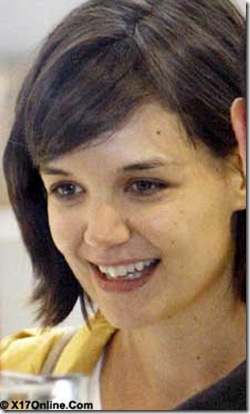 Katie Holmes Makeup on Katie Holmes Makeup Bag