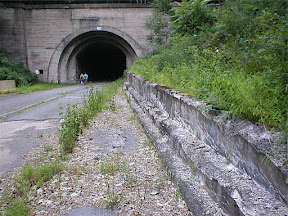 Rays Hill entrance