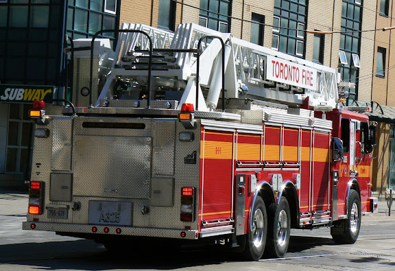 What Do The Fire Trucks From Your Area Look Like? - Airliners.net