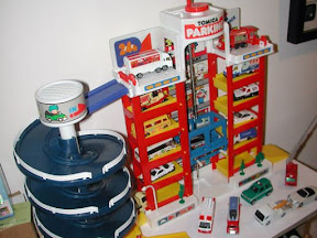 [逸品]トミカ新車 & 立體停車場入手記 - 阿祥的網路筆記本