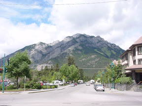バンフを囲む山々 Banff拾遺
