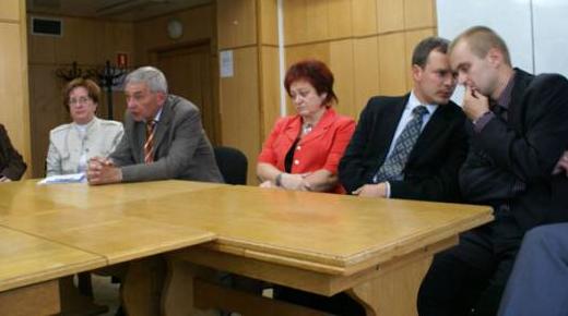 Wicemarszałek dolnośląski Marek Moszczyński na spotkaniu z załogą szpitala w Legnicy; Krystyna Barcik, Norbert Wojnarowski, Piotr Borys