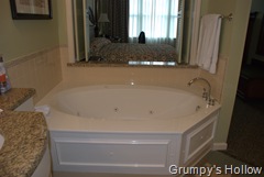 Jetted Garden Tub at Saratoga Springs Resort