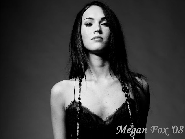 Megan Fox Megan-Fox-Wallpapers4.jpg MeganFoxWallpapers02 -  http://henku.info